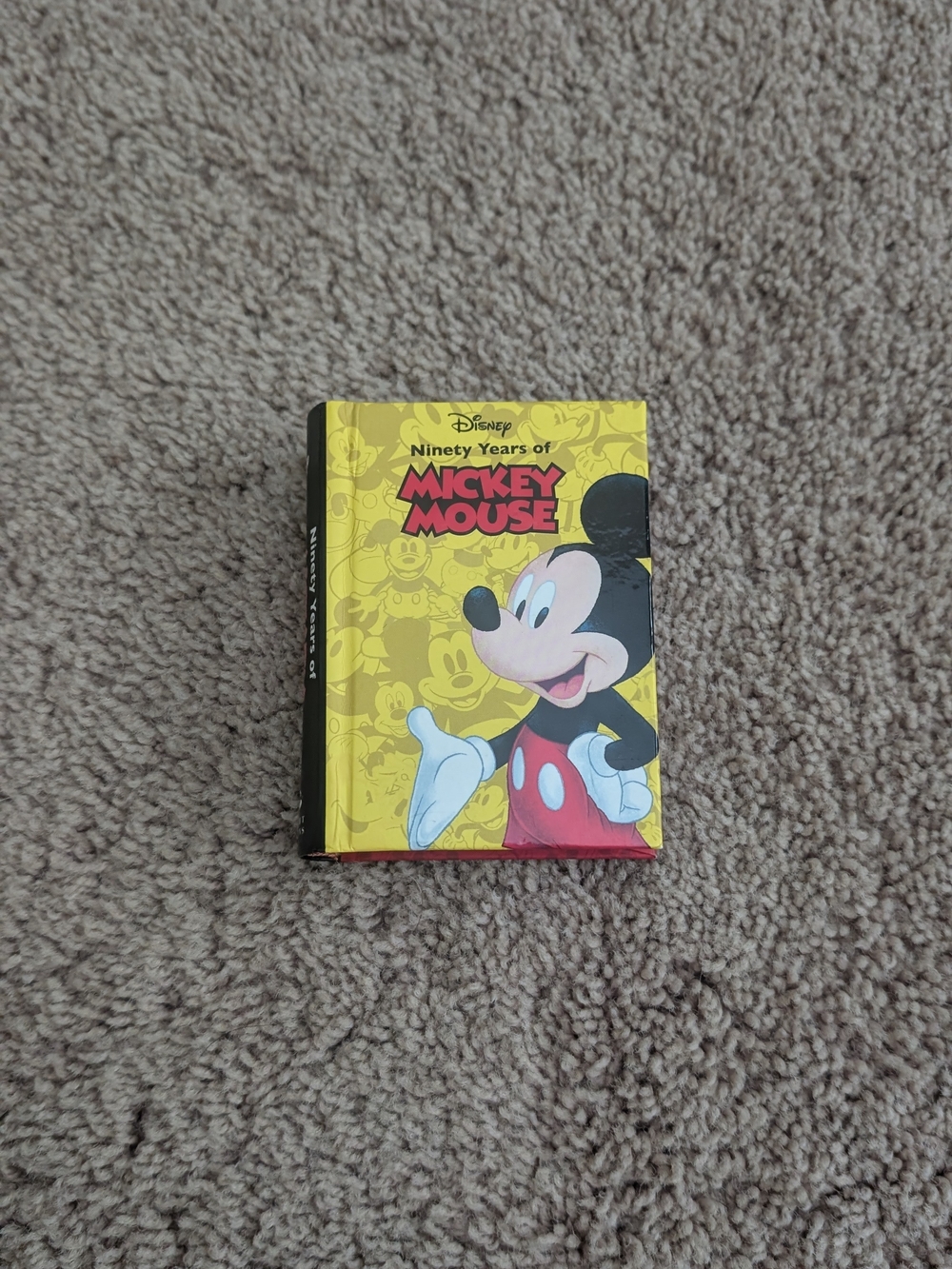 Disney Ninety Years of Mickey Mouse Mini Book